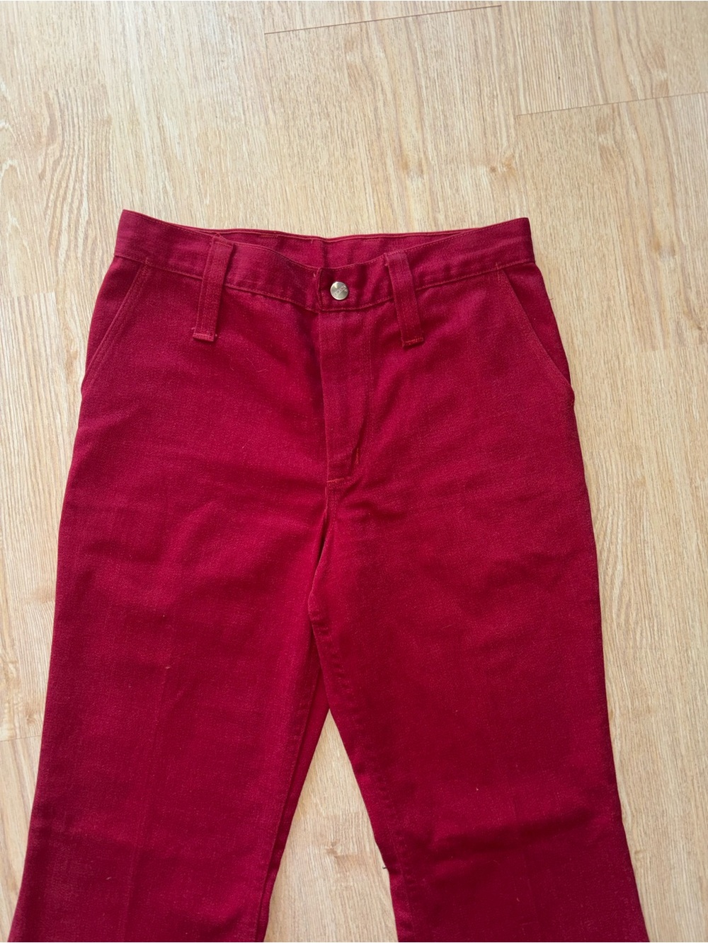 Jeans - Picture 2 of 3